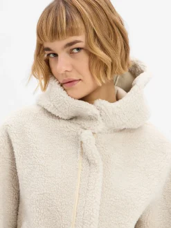 Marie Lund Damen Teddyjacke - Felicia in ecru
