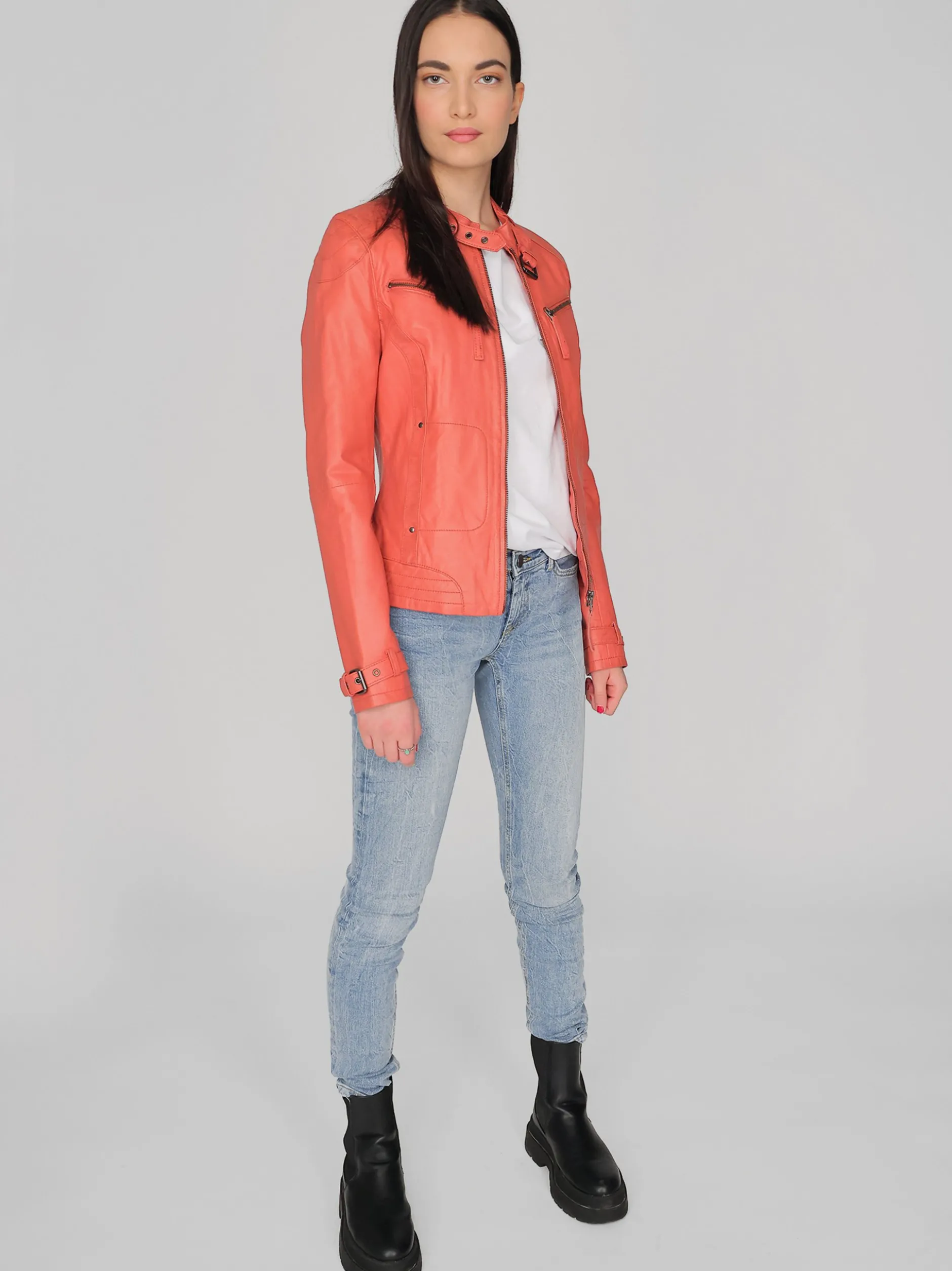 Maze Damen Lederjacke in koralle