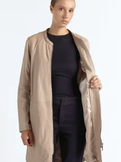 Maze Damen Ledermantel in beige