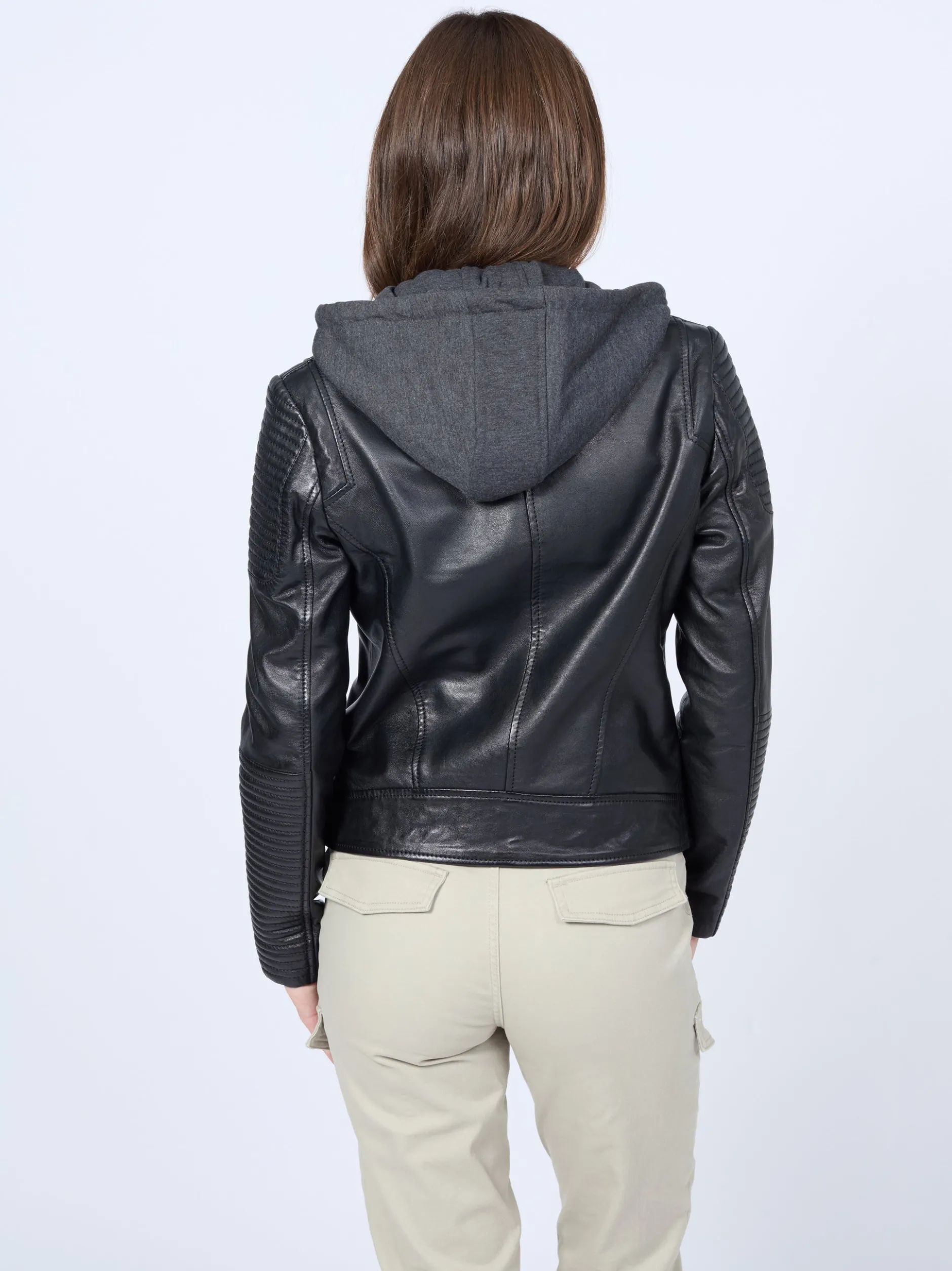 Mustang Damen Lederjacke in schwarz