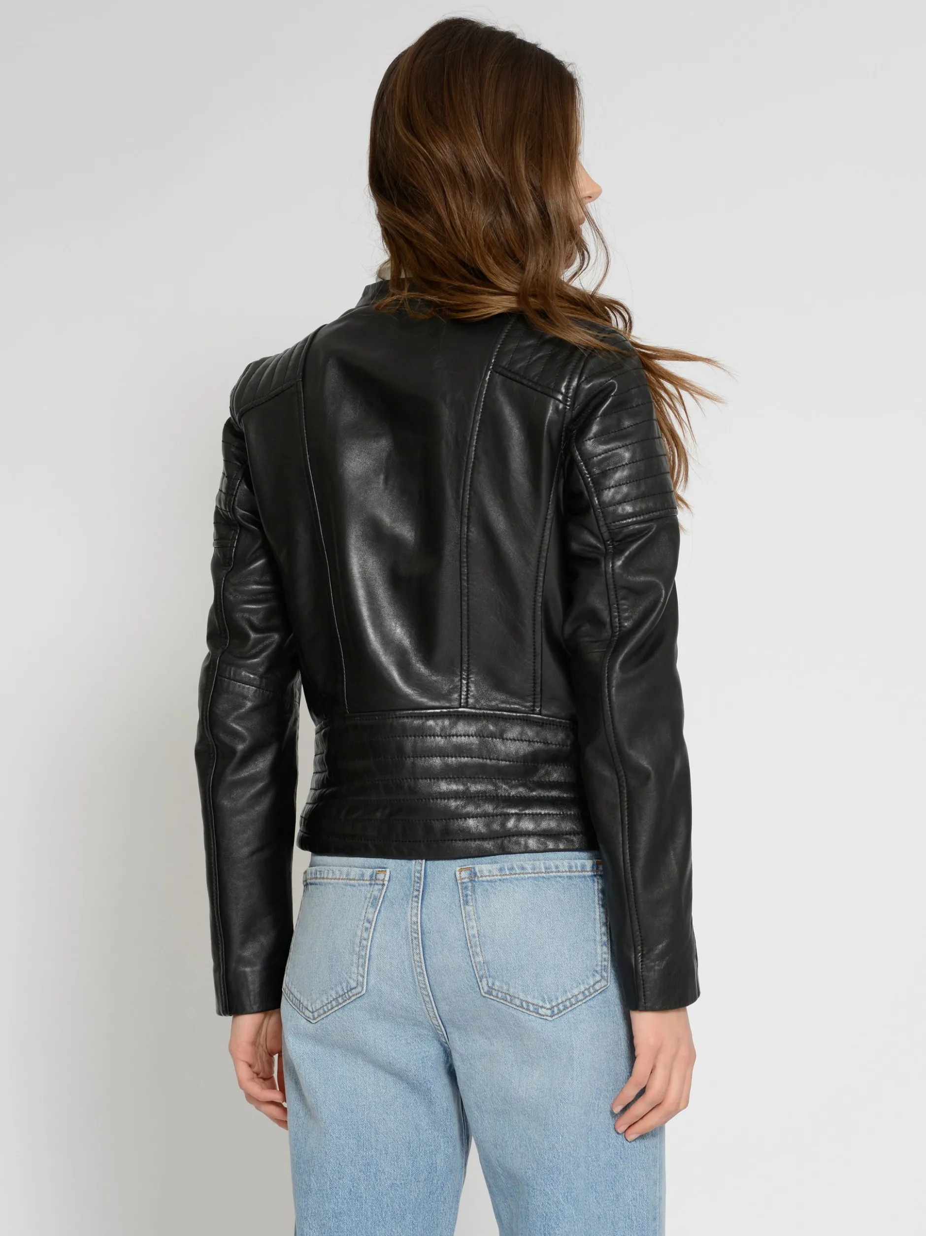 Mustang Damen Lederjacke in schwarz