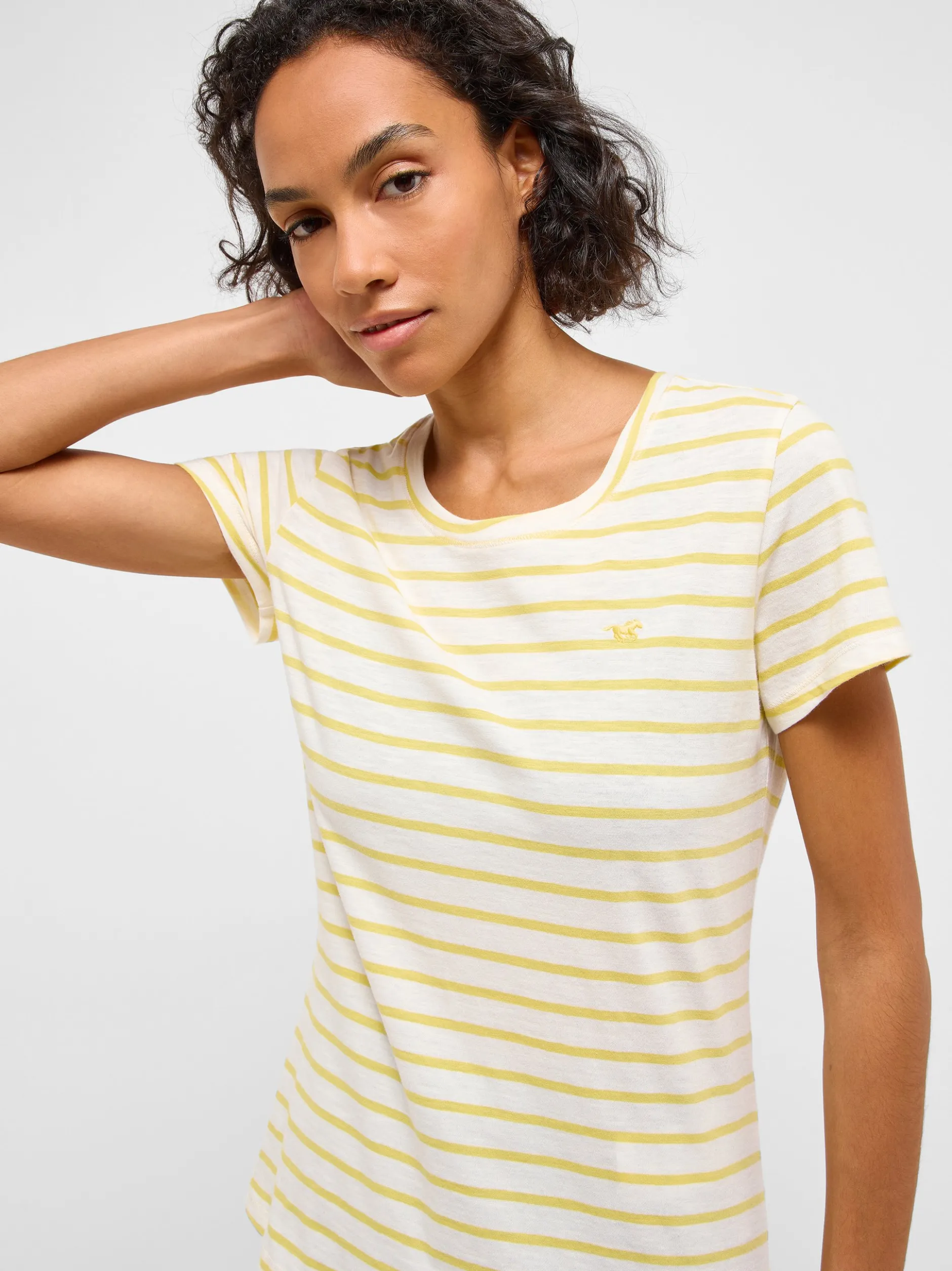 Mustang Damen T-Shirt in gelb weiß - Ärmel: Halbarm