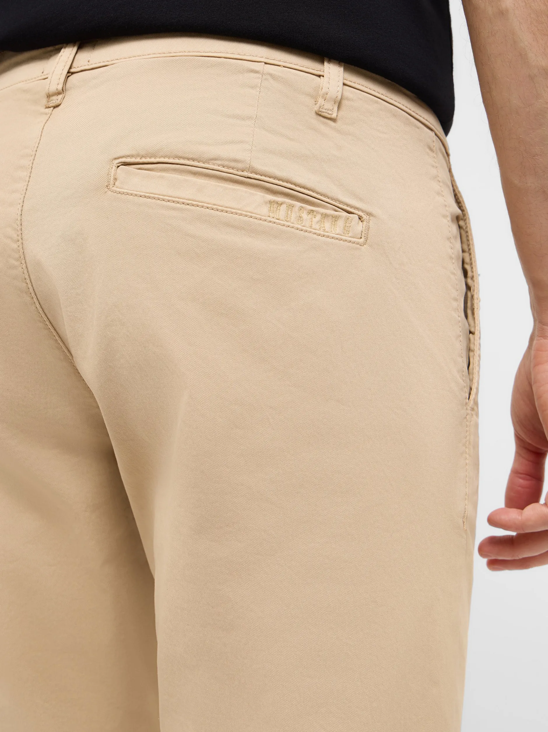 Mustang Herren Chinohose in beige
