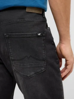 Mustang Herren Jeans in schwarz