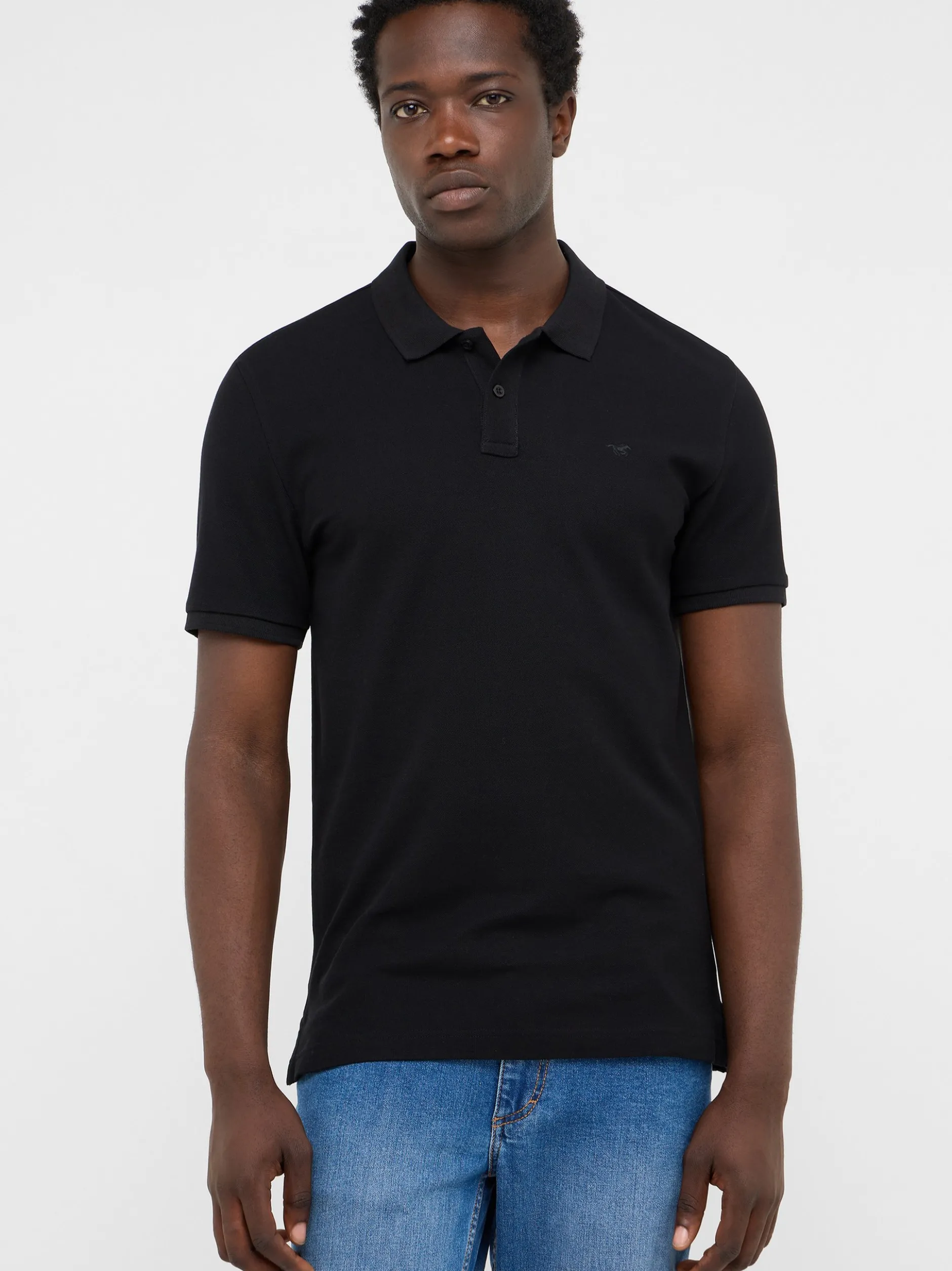 Mustang Herren Poloshirt in schwarz - Ärmel: Halbarm