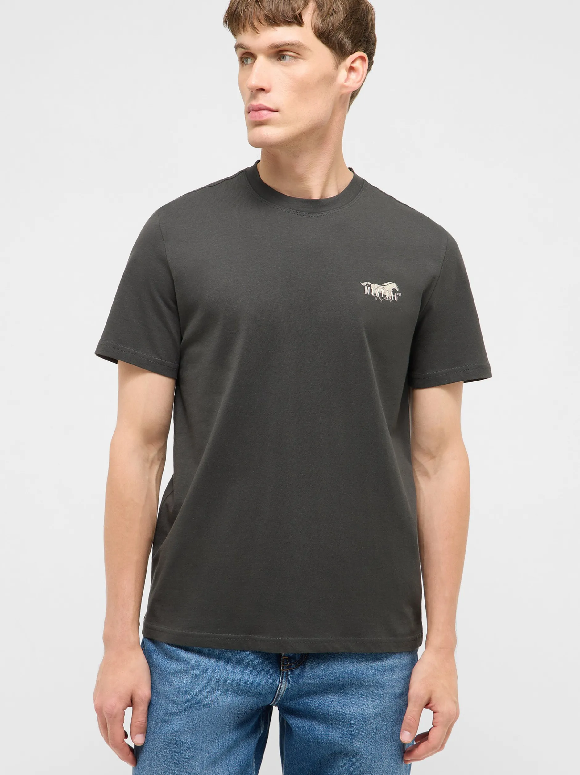 Mustang Herren T-Shirt in anthrazit - Ärmel: Halbarm