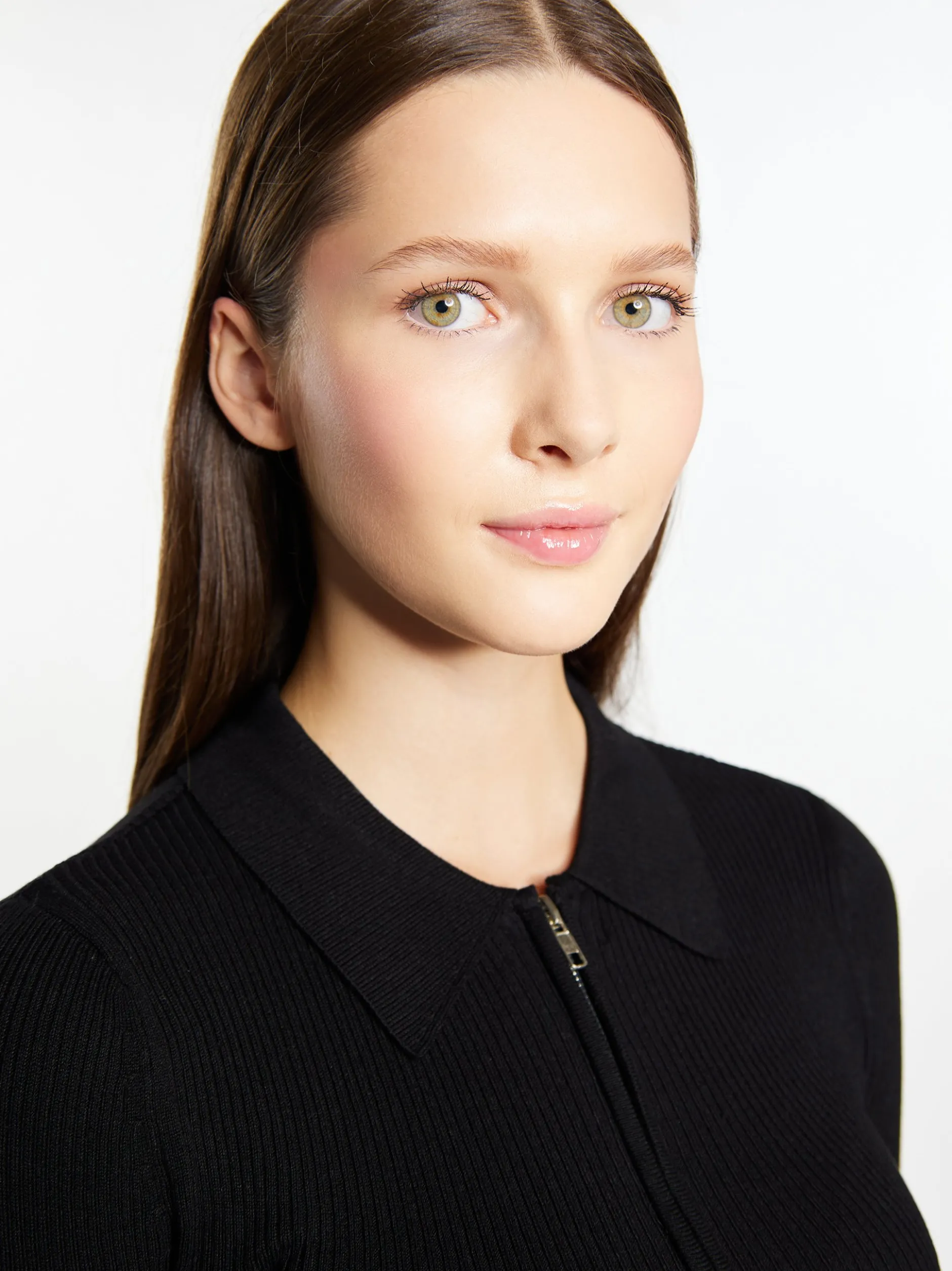 MyMo Damen Cropped Strickjacke in schwarz