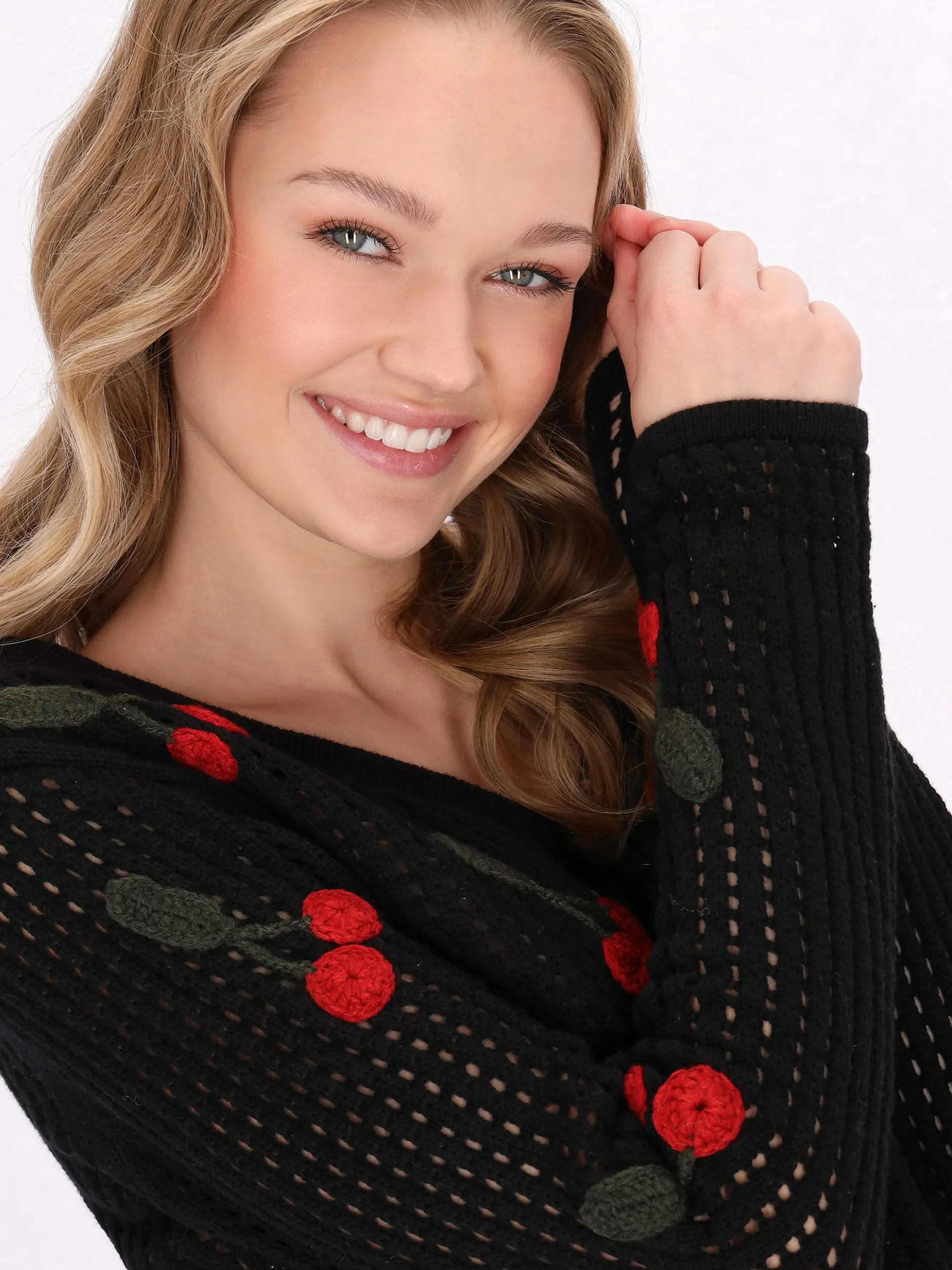 MyMo Damen Strickjacke in schwarz