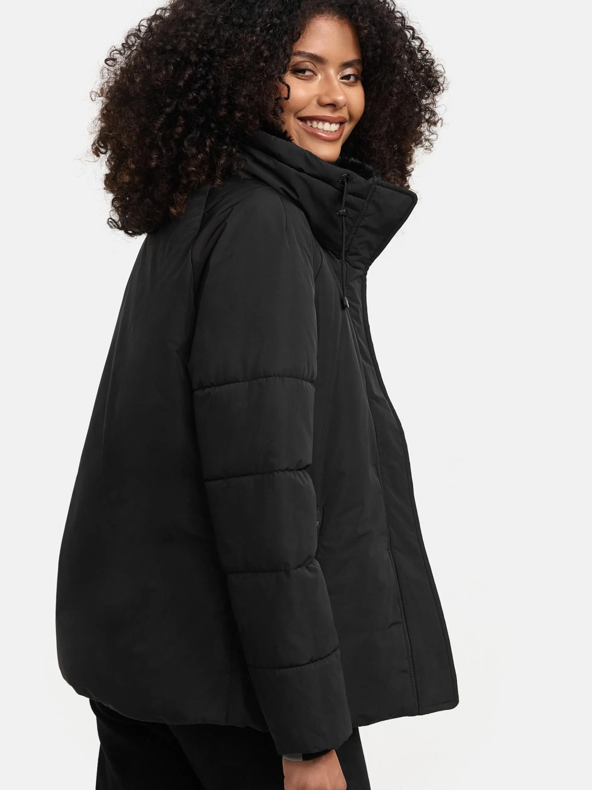 Navahoo Damen Winterjacke - Frostii XIV in schwarz