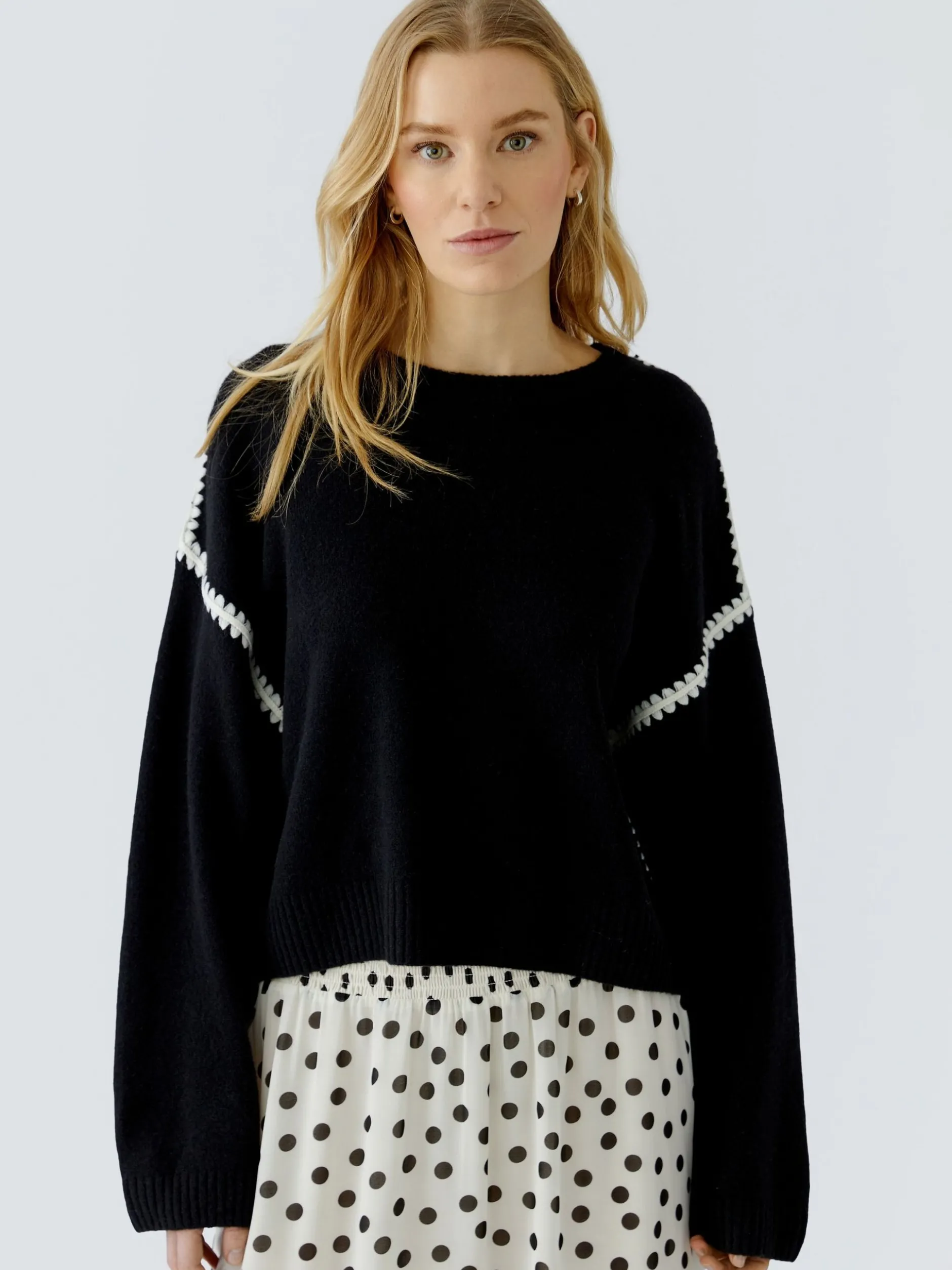 Oui Damen Pullover in schwarz - Ausschnitt: Rundhals