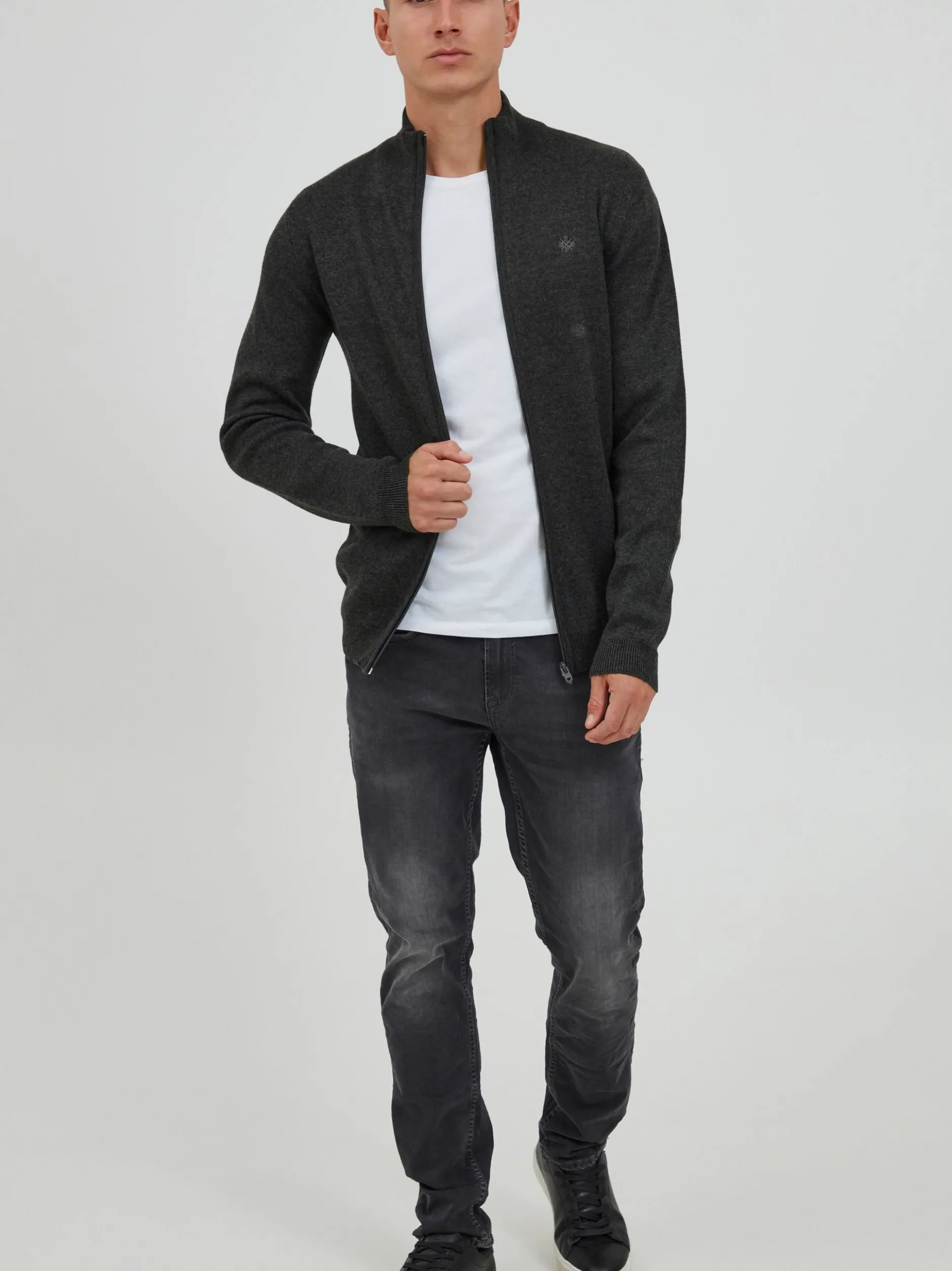 11 Project Herren Strickjacke - PRSandor in grau