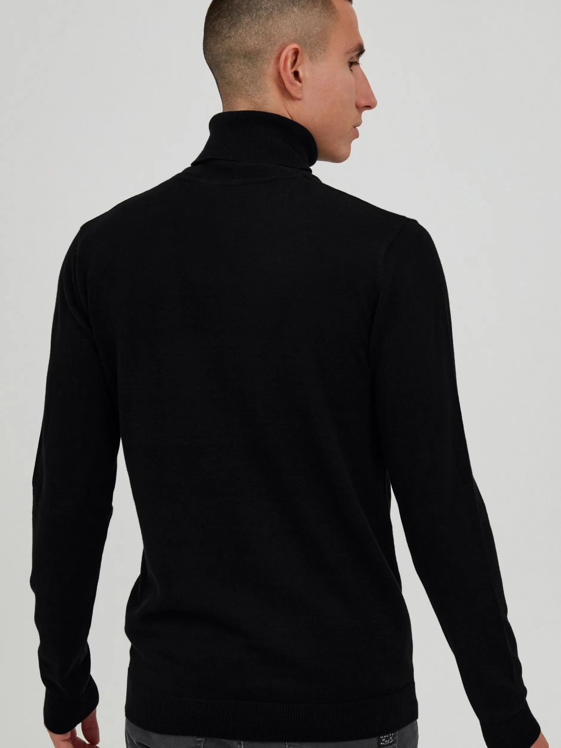 11 Project Herren Strickpullover - PRIngbert in schwarz