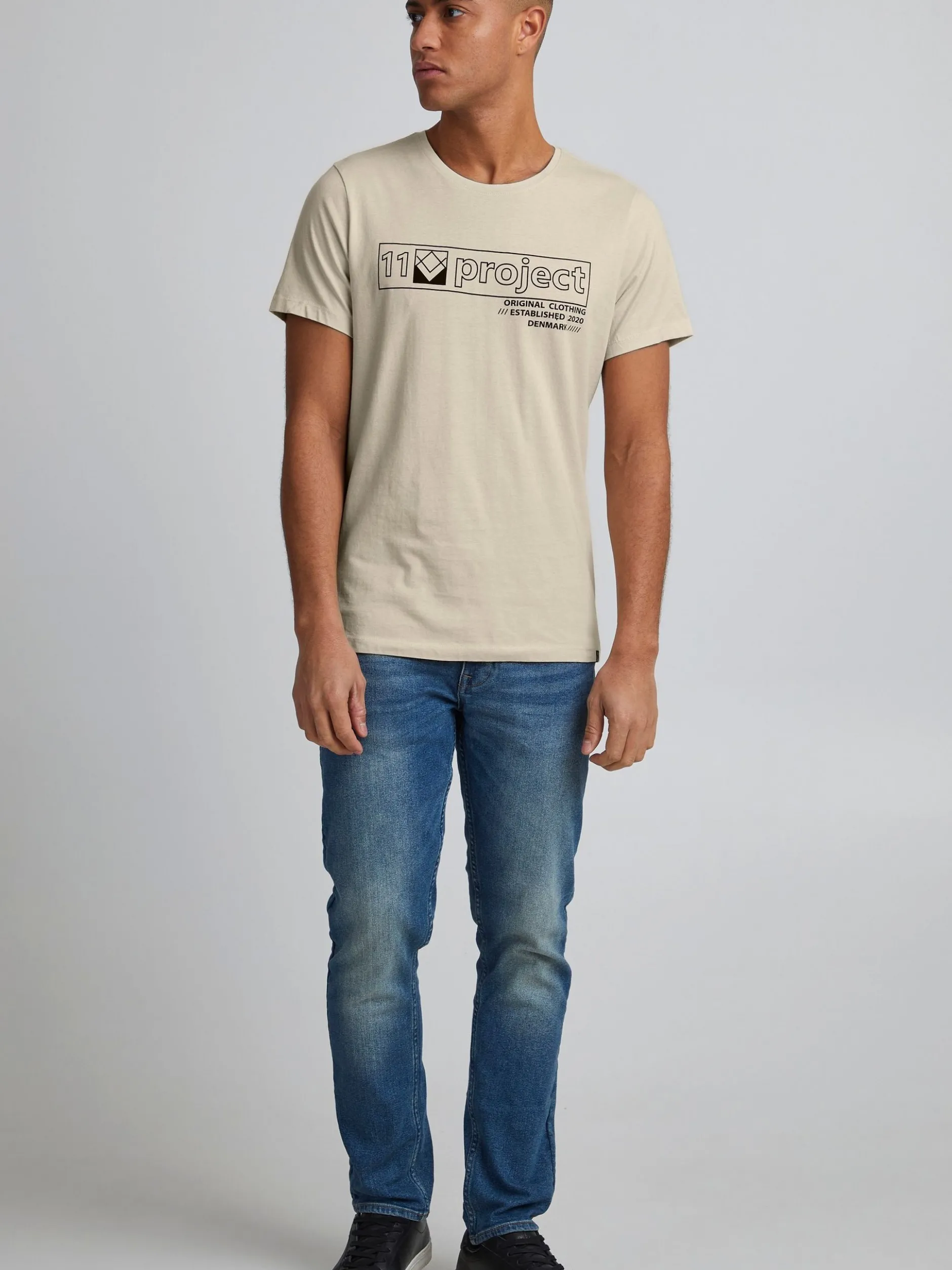 11 Project Herren T-Shirt - PRMattis in beige