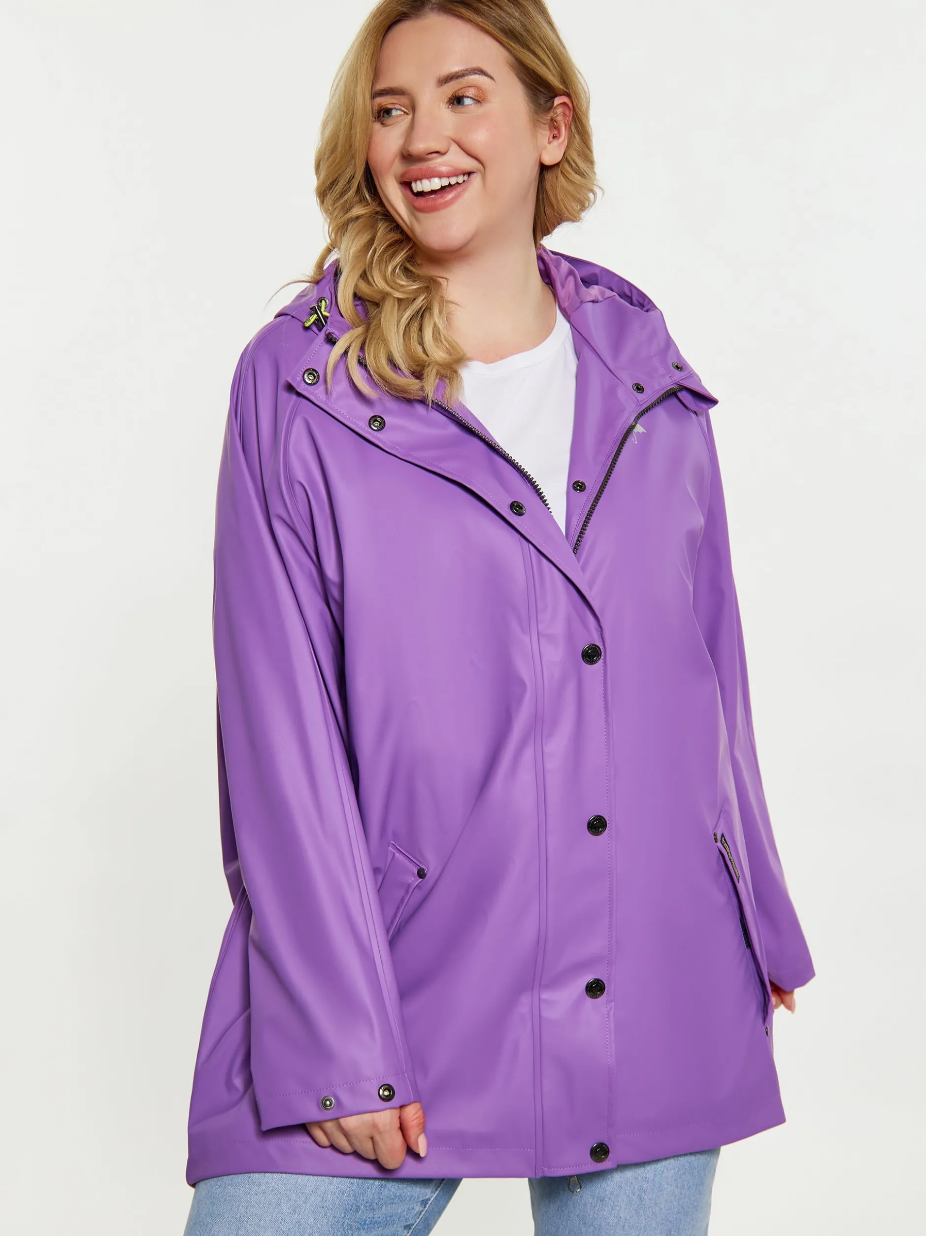 Schmuddelwedda Damen Regenmantel in großen Größen in aubergine