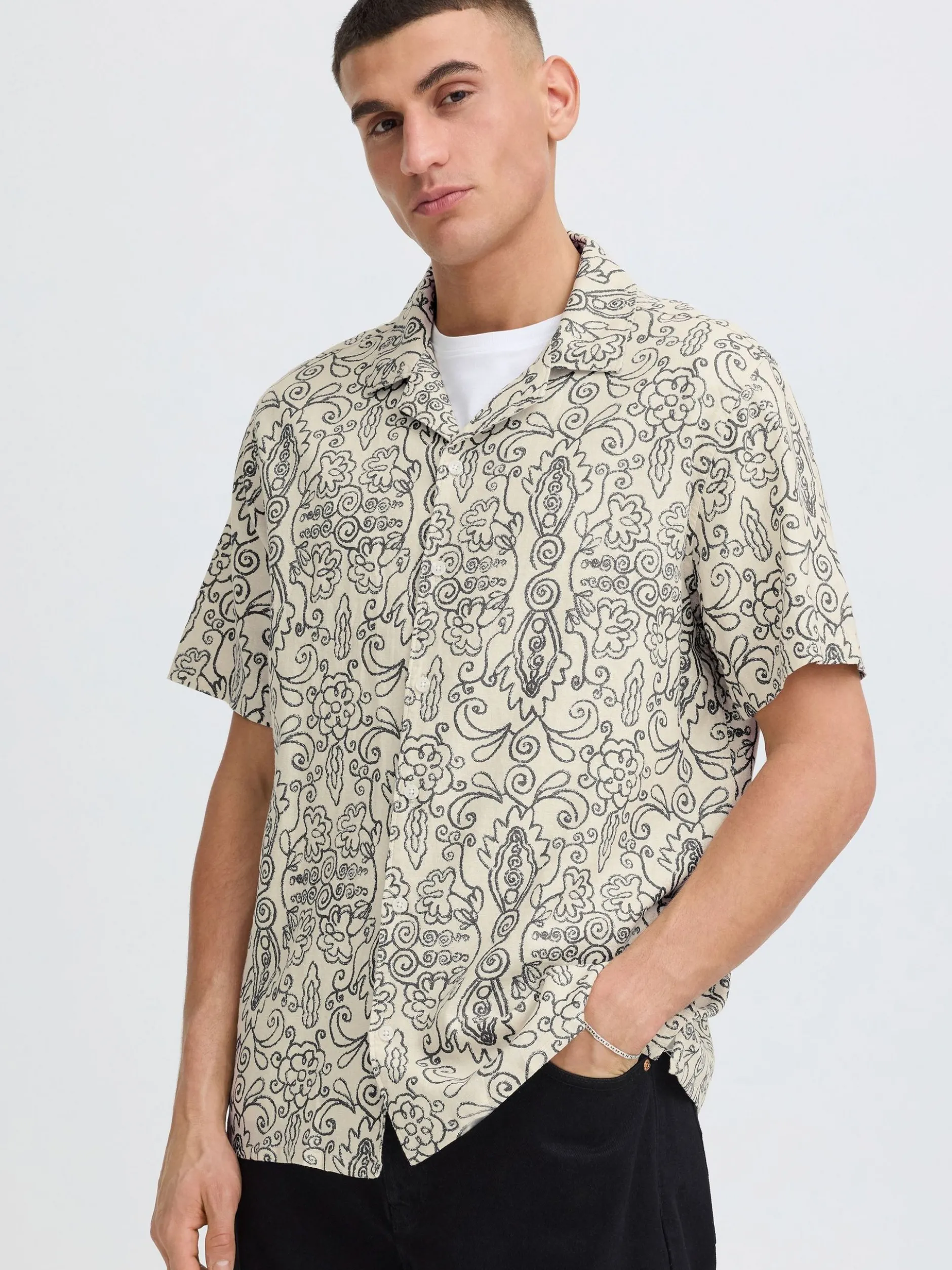 Solid Herren Leinenhemd - SDUtkolt in beige