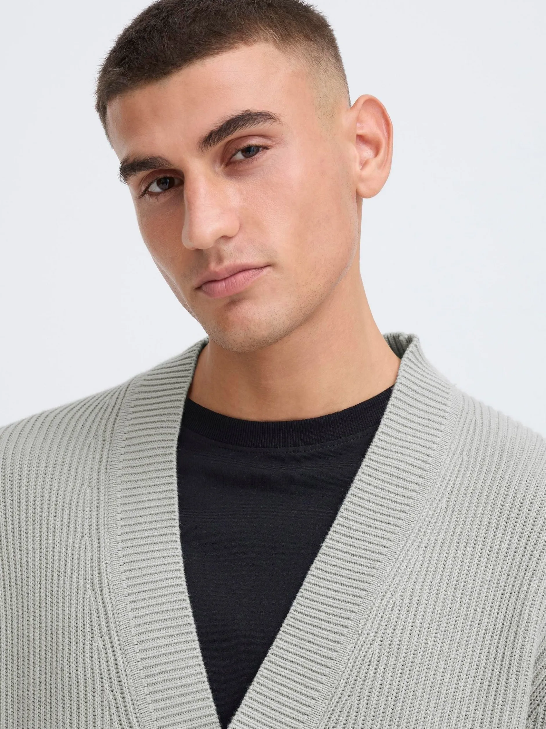 Solid Herren Strickjacke - SDNalli in hellgrau