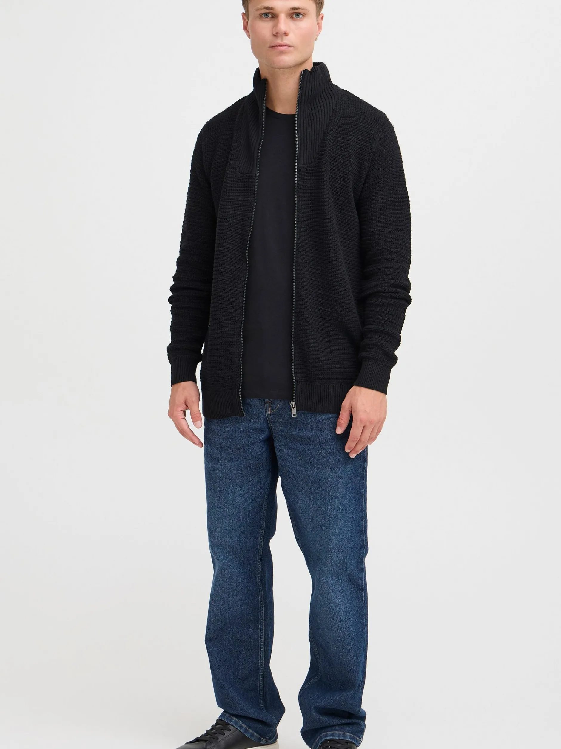 Solid Herren Strickjacke - SDRecone in schwarz