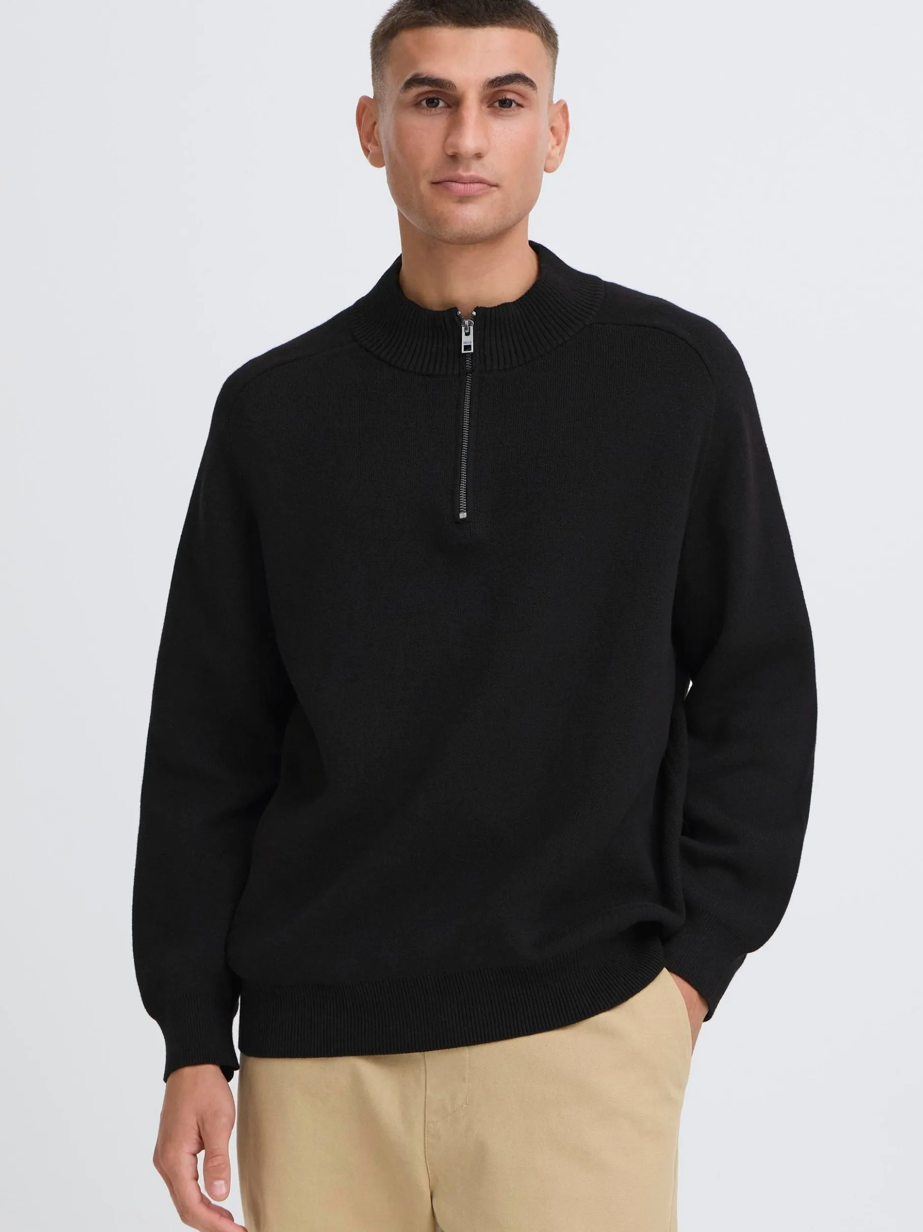 Solid Herren Troyer - SDSylvester in schwarz