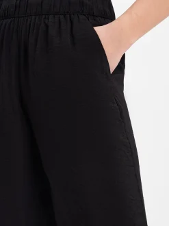 s.Oliver Damen Stoffhose in schwarz