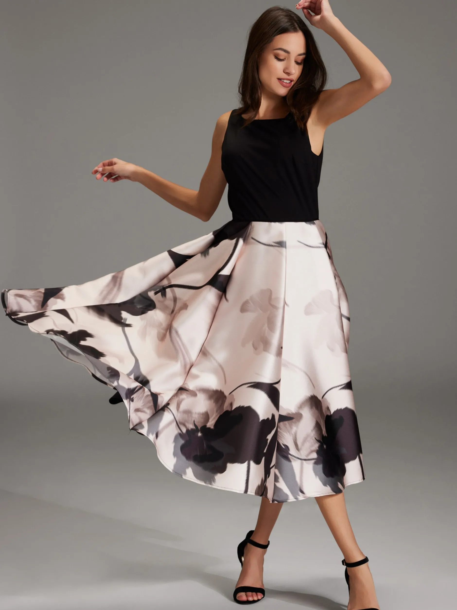 Swing Damen Abendkleid in mehrfarbig - Ärmel: ohne Arm