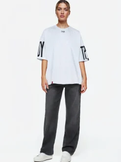 Trueprodigy Damen Oversize-Shirt - Viktor F in hellgrau
