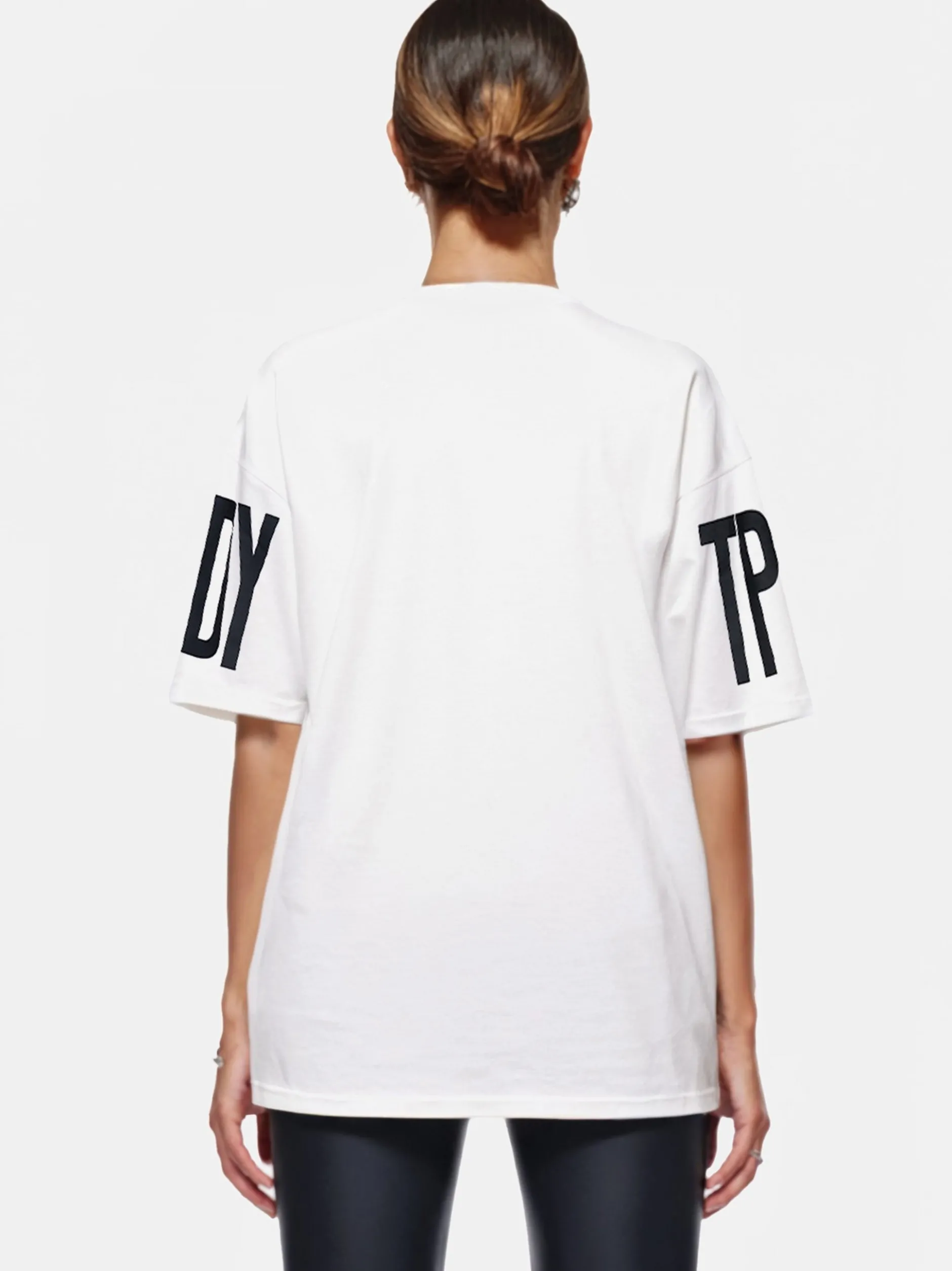 Trueprodigy Damen Oversize-Shirt - Viktor F in weiß