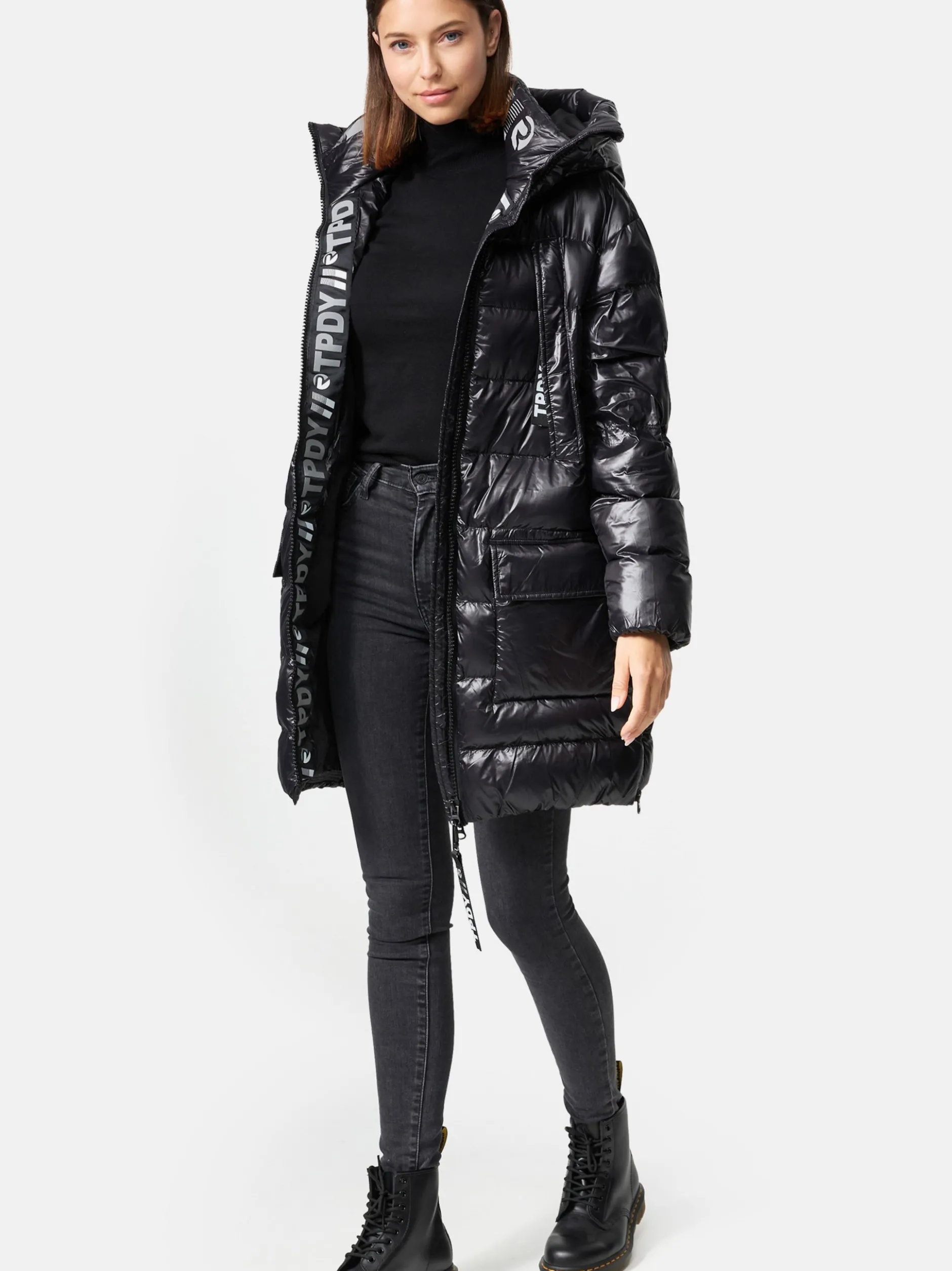Trueprodigy Damen Winterjacke - David F in schwarz