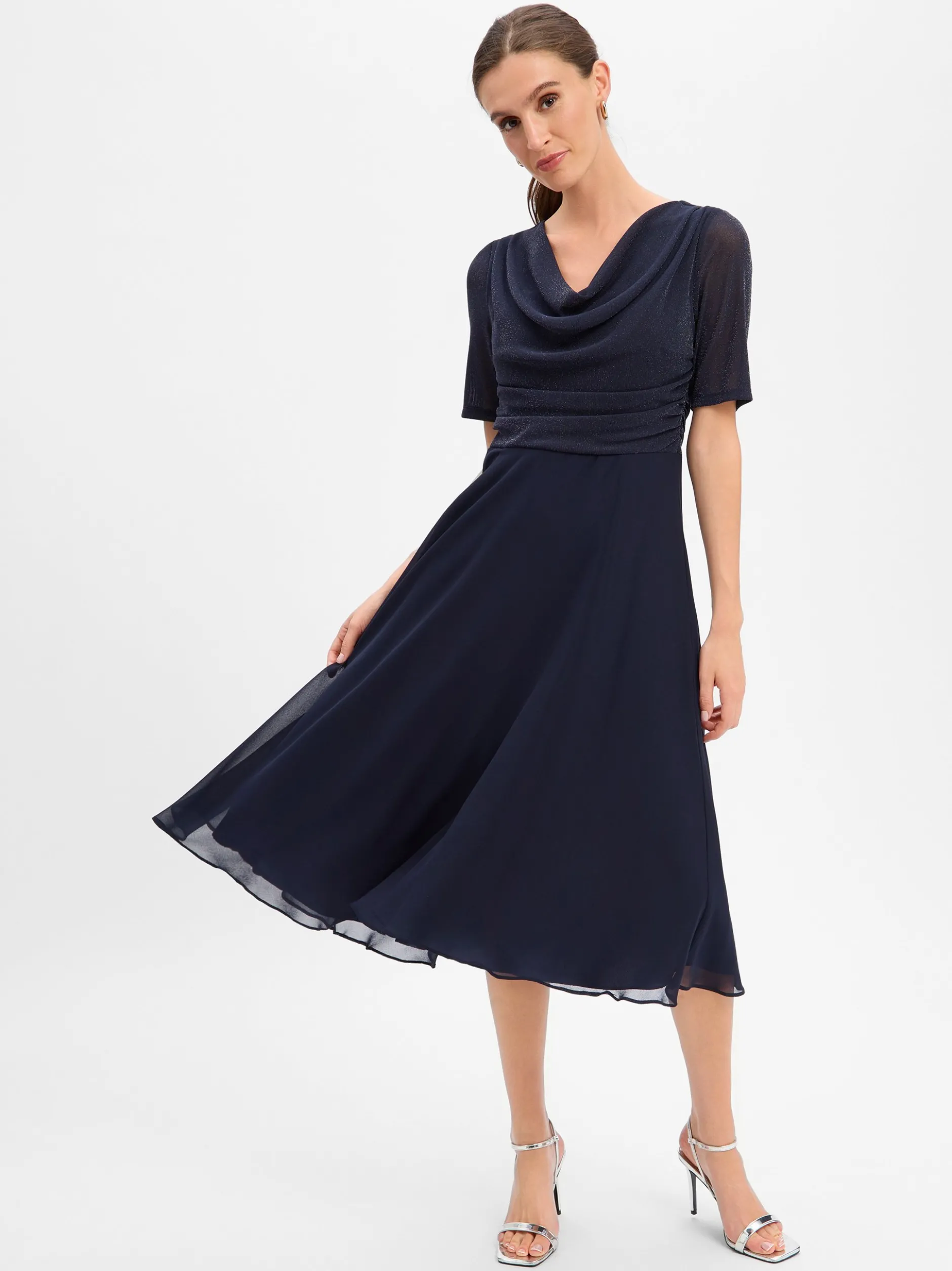 Vera Mont Damen Chiffonkleid in marine - Ärmel: kurzarm