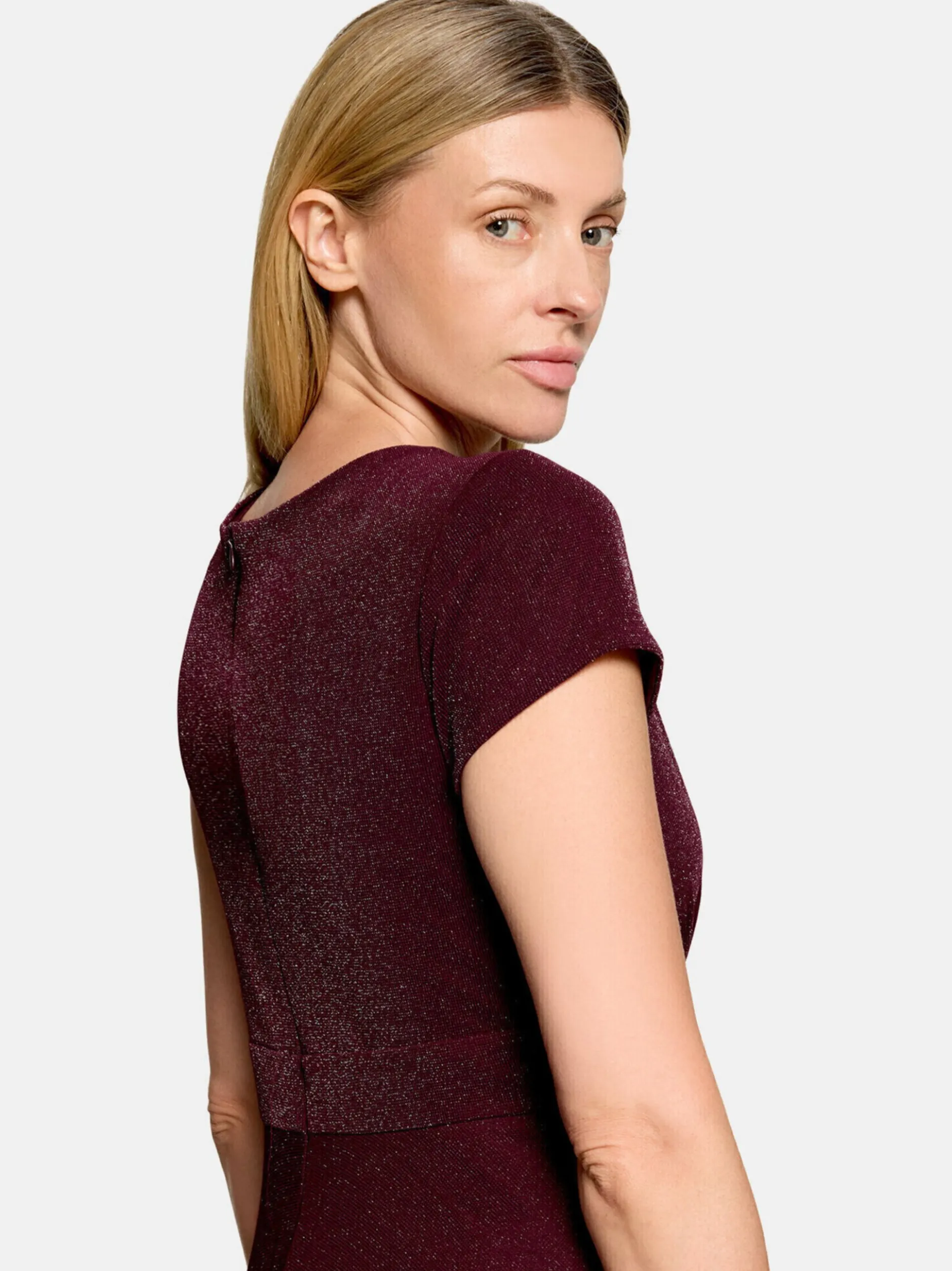 Vera Mont Damen Cocktailkleid in aubergine