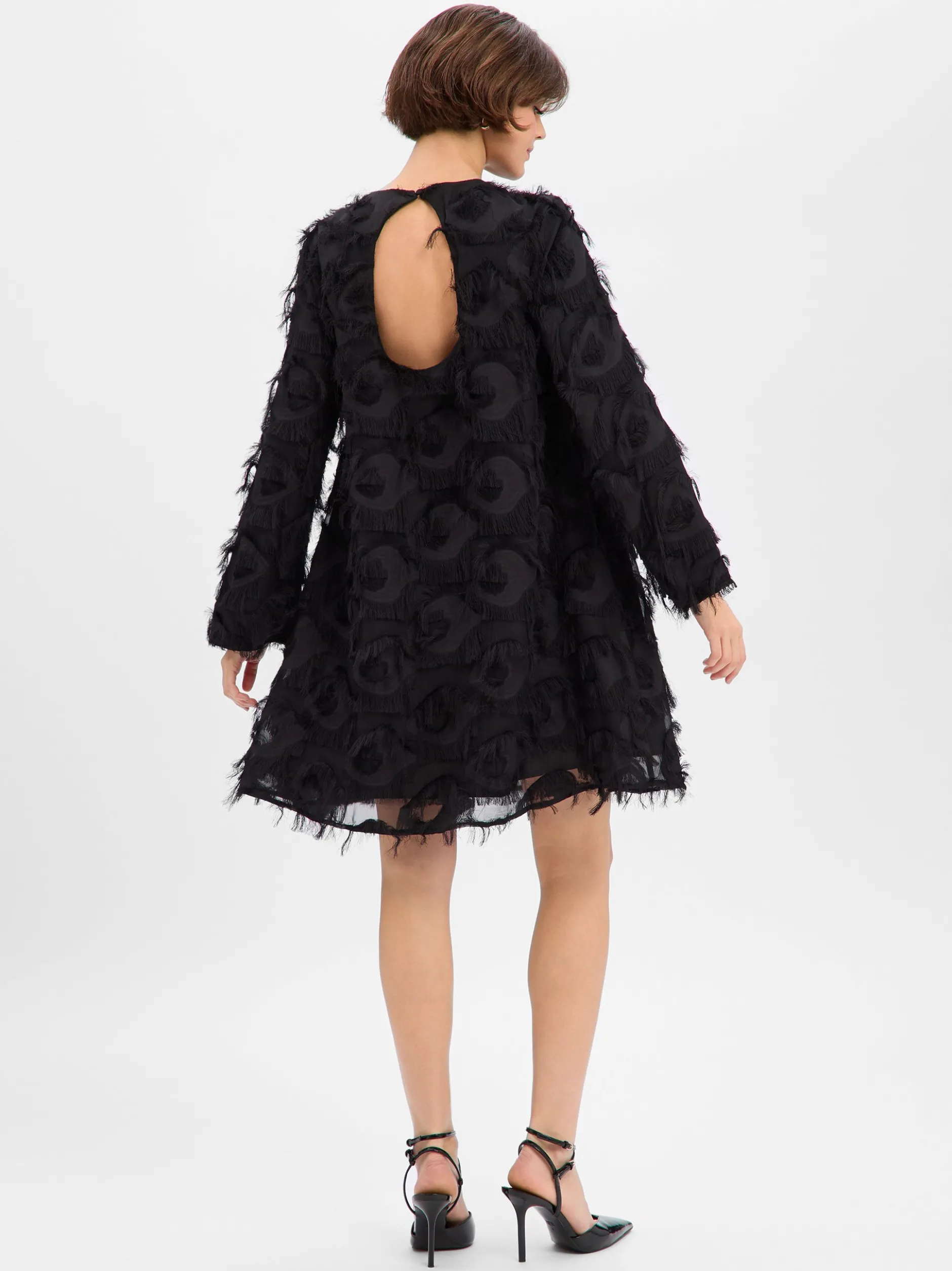 Y.A.S Damen Kleid - YASDio in schwarz - Ärmel: langarm