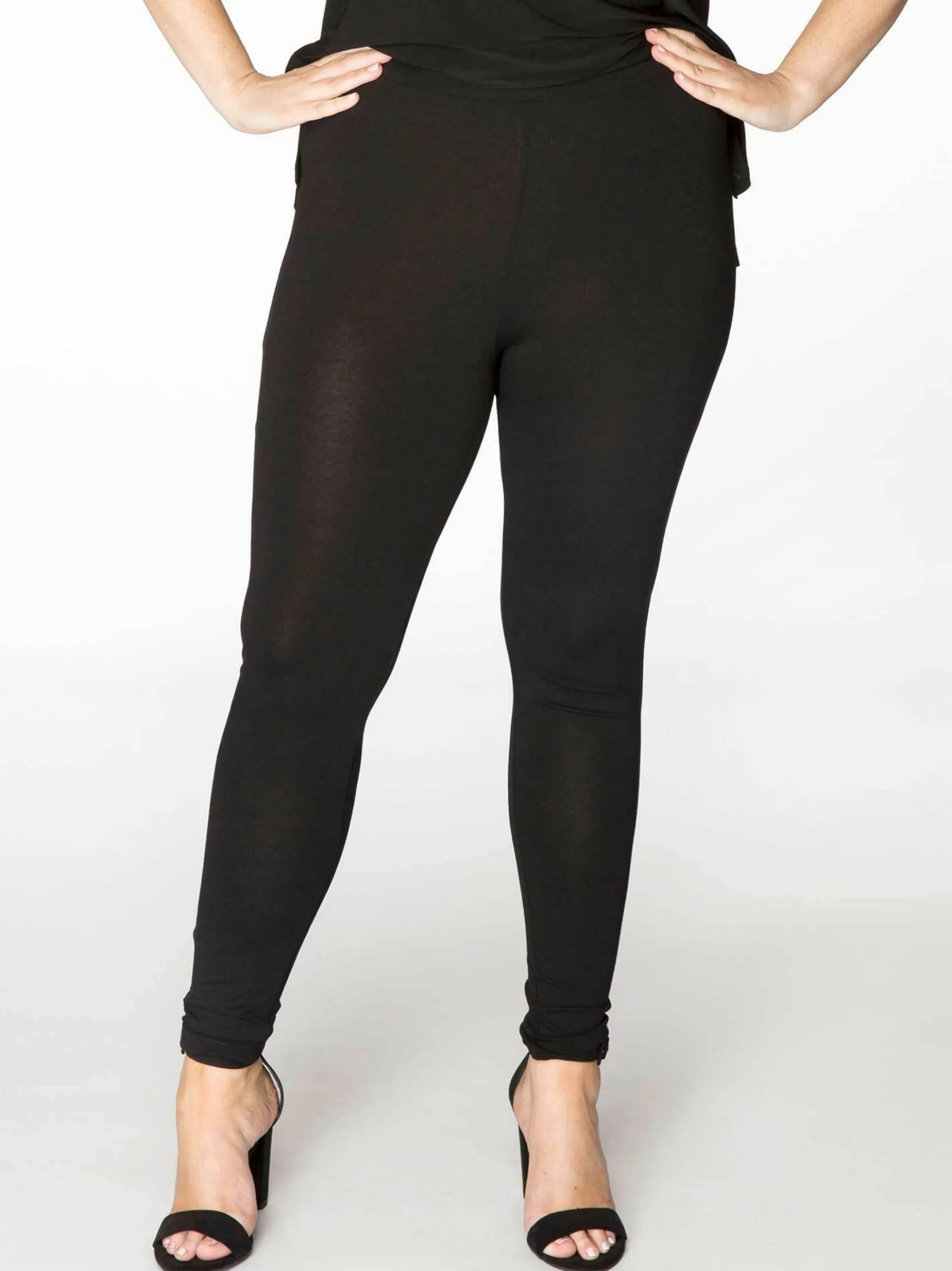 YOEK Damen Leggings in schwarz